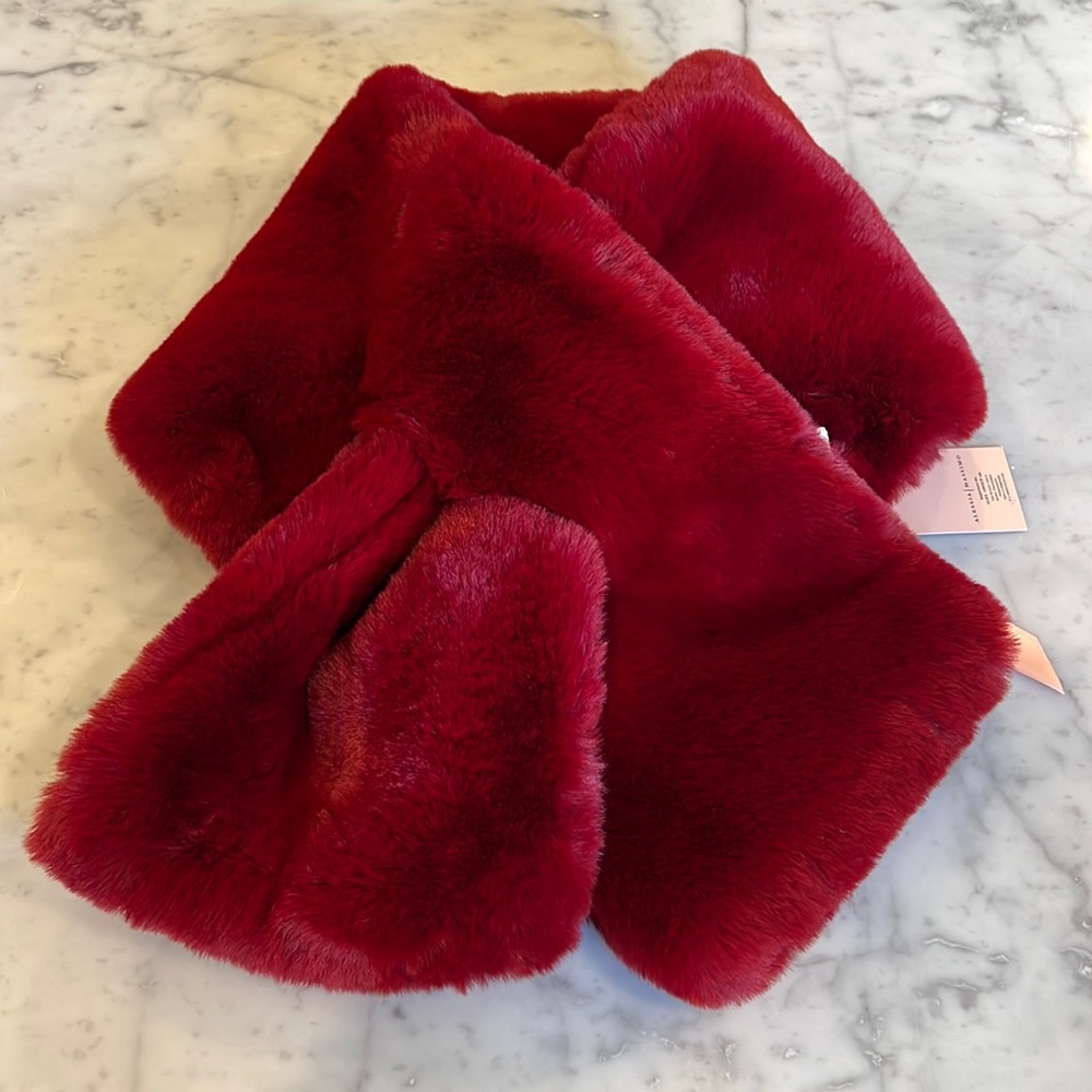 Alessia Massimo Red Faux Fur Pull Thru Scarf NEW